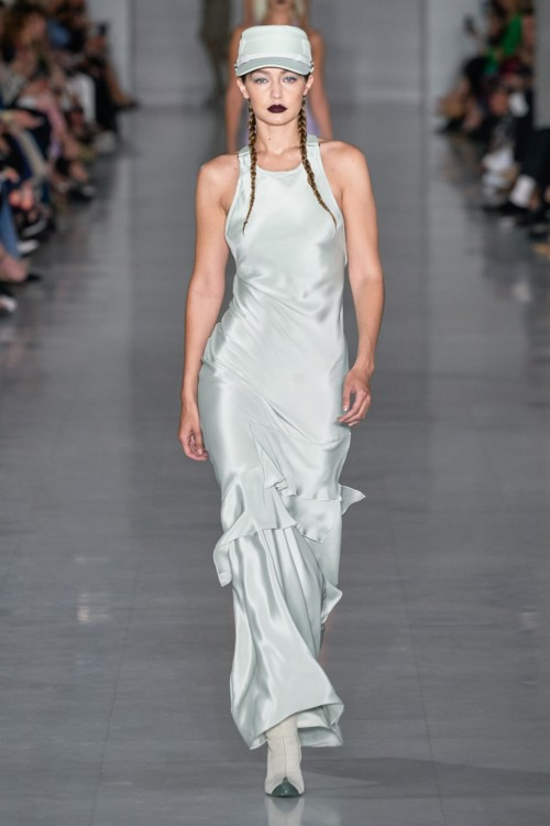 Атлас в коллекциях весна-лето 2020 - «SHOPPING»