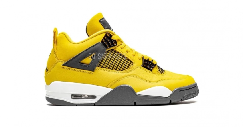 Женские кроссовки Nike